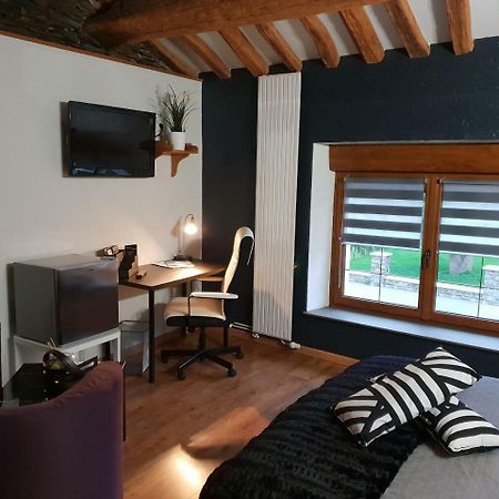 Le Point De Chute Hotel Tournavaux Ngoại thất bức ảnh