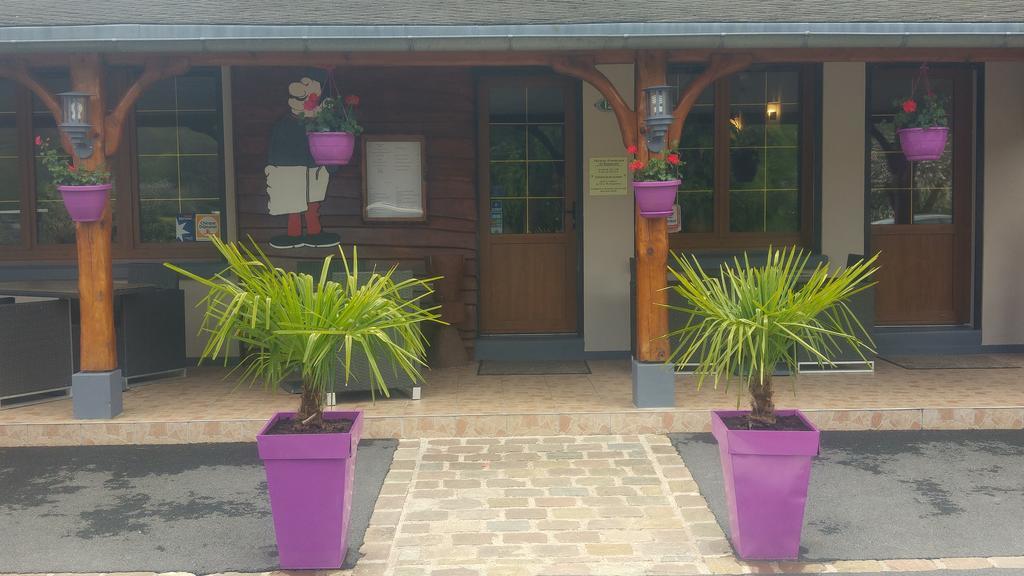 Le Point De Chute Hotel Tournavaux Ngoại thất bức ảnh