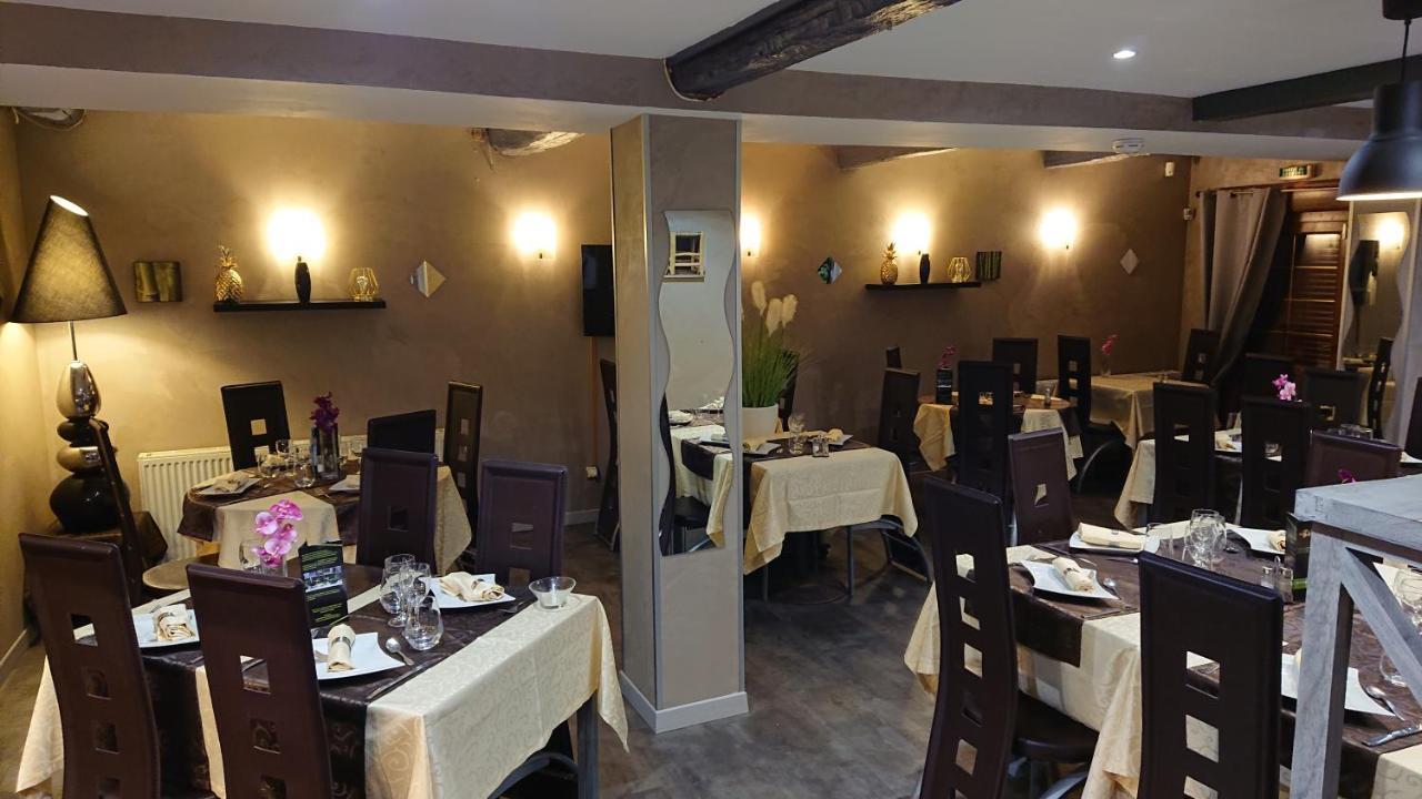 Le Point De Chute Hotel Tournavaux Ngoại thất bức ảnh